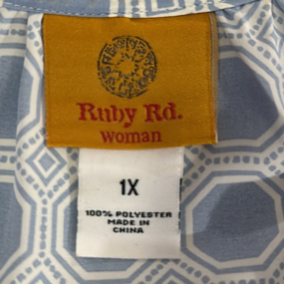 NWOT Ruby Rd Blue Patterned Women's Top. Size 1X - Picture 4 of 7